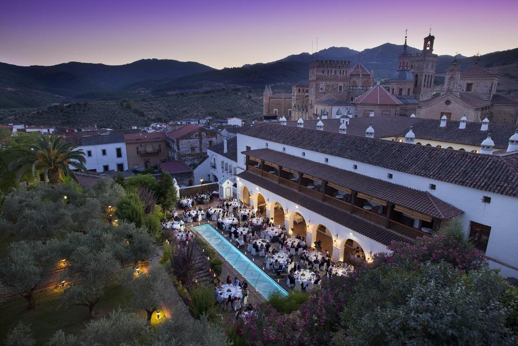 Parador De Guadalupe Γουαδελούπη Εξωτερικό φωτογραφία